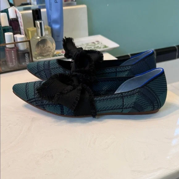 NEW Rothy's Black and Green Mary Jane Point Pine Plaid Flats - Picture 6 of 8